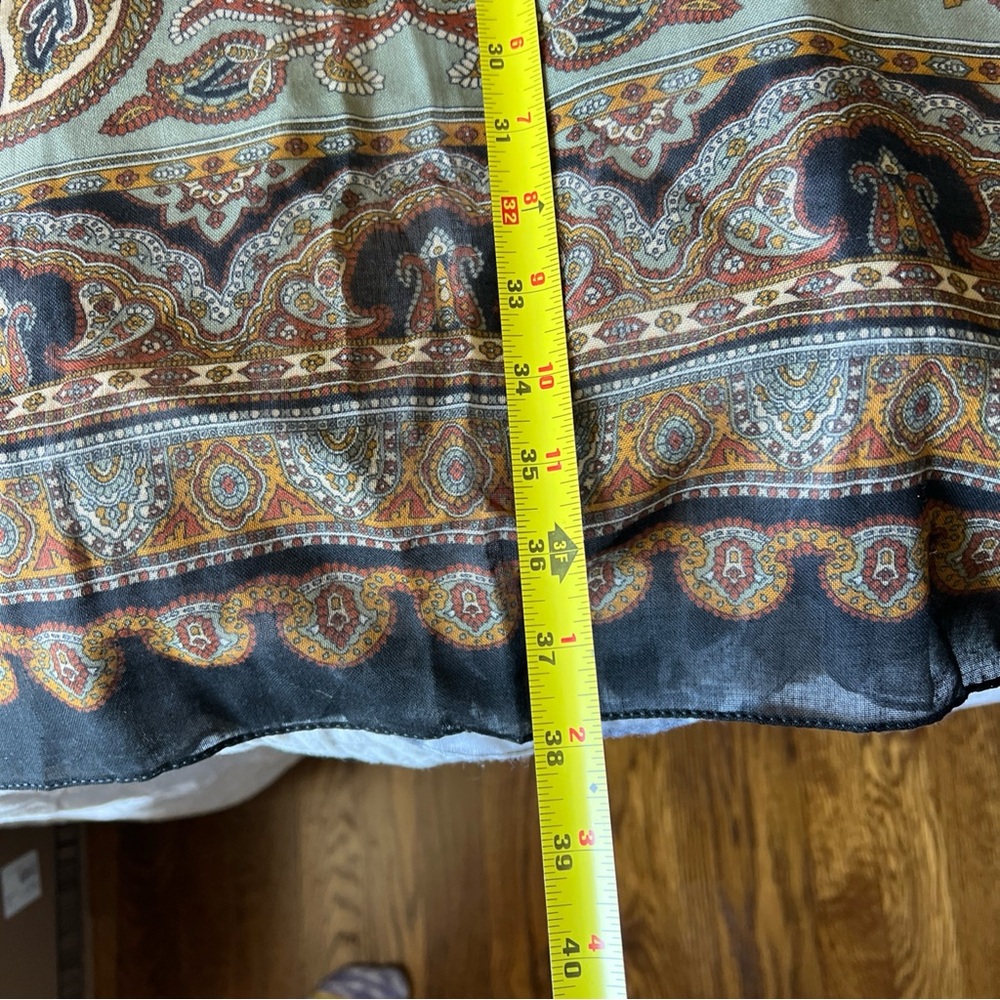 Assorted Patterned Scarves - image 5